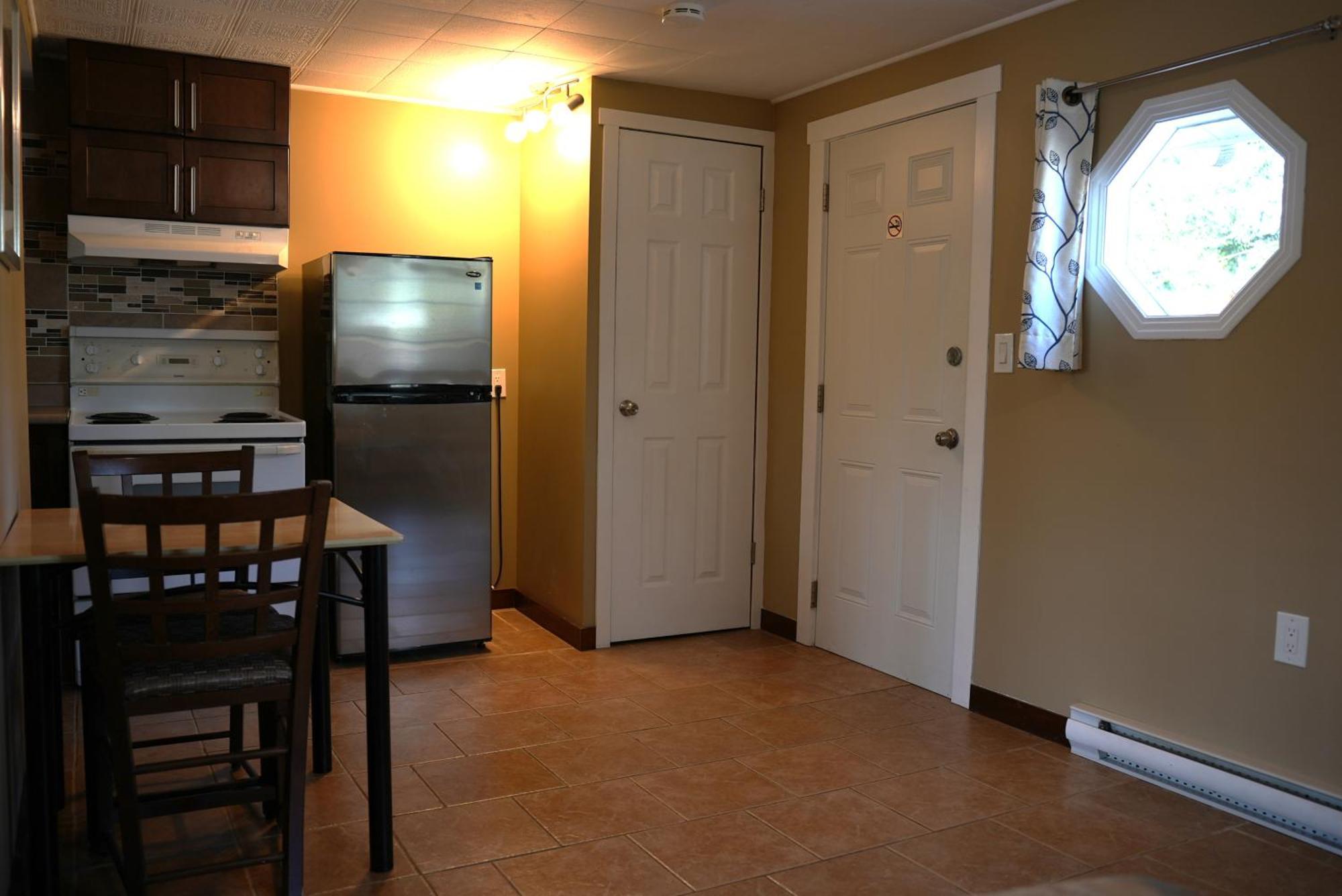 Malahat Bungalows Motel المظهر الخارجي الصورة