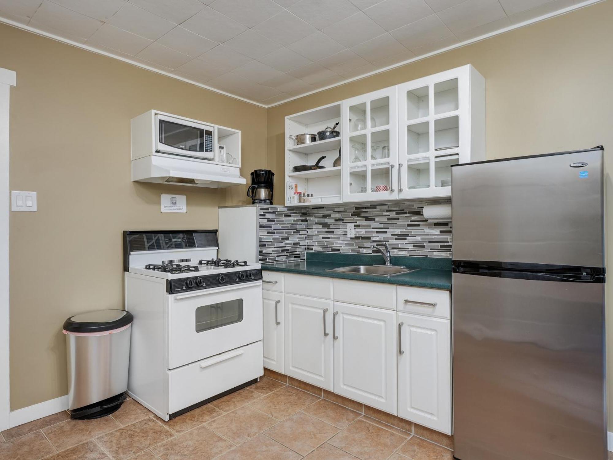 Malahat Bungalows Motel المظهر الخارجي الصورة